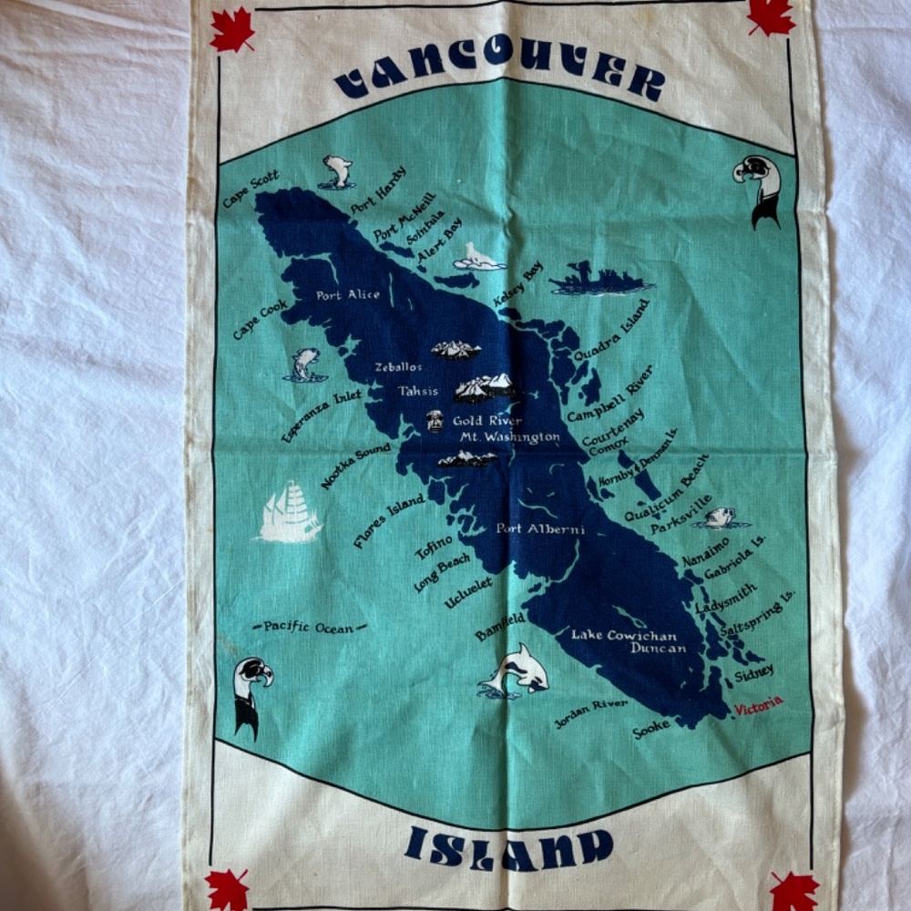 NWOT Vintage Deadstock Vancouver Island, Irish Linen/Cotton Tea Towel